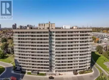 1300 MISSISSAUGA VALLEY Boulevard, Mississauga, ON L5A3S9, 3 Bedrooms Bedrooms, ,2 BathroomsBathrooms,Single Family,For Sale,MISSISSAUGA VALLEY,40488573 1300 MISSISSAUGA VALLEY Boulevard, Mississauga, ON L5A3S9, 3 Bedrooms Bedrooms, ,2 BathroomsBathrooms,Single Family,For Sale,MISSISSAUGA VALLEY,40488573