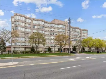 Stoney Creek, ON L8E5G1, 2 Bedrooms Bedrooms, ,2 BathroomsBathrooms,Single Family,For Sale,H4175048
