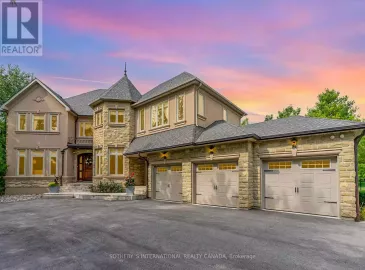 42 Prince Adam Court, King, ON L7B1M1, 7 Bedrooms Bedrooms, ,6 BathroomsBathrooms,Single Family,For Sale,Prince Adam,N7020758