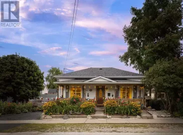 97 Napier Street, Collingwood, ON L9Y3T1, 3 Bedrooms Bedrooms, ,2 BathroomsBathrooms,Single Family,For Sale,Napier,S7021194