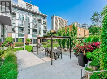 101 Erskine, Toronto, ON M4P0C5, 2 Bedrooms Bedrooms, ,3 BathroomsBathrooms,Single Family,For Lease,Erskine,C7046620 101 Erskine, Toronto, ON M4P0C5, 2 Bedrooms Bedrooms, ,3 BathroomsBathrooms,Single Family,For Lease,Erskine,C7046620