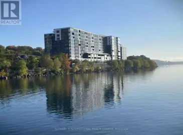 185 Dunlop Street, Barrie, ON L4M1B2, 2 Bedrooms Bedrooms, ,2 BathroomsBathrooms,Single Family,For Lease,Dunlop,S7047058