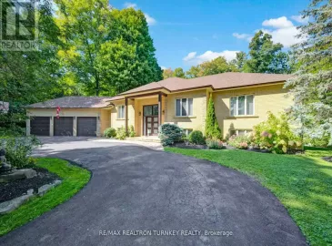 22 Sherwood Glen, East Gwillimbury, Ontario L9N1R3, 7 Bedrooms Bedrooms, ,3 BathroomsBathrooms,Single Family,For Sale,Sherwood,N7204160 22 Sherwood Glen, East Gwillimbury, Ontario L9N1R3, 7 Bedrooms Bedrooms, ,3 BathroomsBathrooms,Single Family,For Sale,Sherwood,N7204160