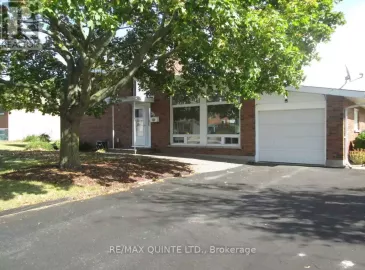 35 Manor Crescent, Quinte West, Ontario K8V3Z9, 4 Bedrooms Bedrooms, ,2 BathroomsBathrooms,Single Family,For Sale,Manor,X7204410 35 Manor Crescent, Quinte West, Ontario K8V3Z9, 4 Bedrooms Bedrooms, ,2 BathroomsBathrooms,Single Family,For Sale,Manor,X7204410