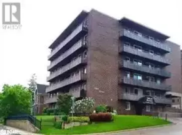 2 ALBERT Street, Barrie, Ontario L4M3S4, 2 Bedrooms Bedrooms, ,2 BathroomsBathrooms,Single Family,For Sale,ALBERT,40497928 2 ALBERT Street, Barrie, Ontario L4M3S4, 2 Bedrooms Bedrooms, ,2 BathroomsBathrooms,Single Family,For Sale,ALBERT,40497928