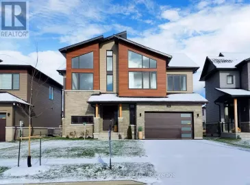 104 Stoneleigh Drive, Blue Mountains, Ontario L9Y0V1, 4 Bedrooms Bedrooms, ,4 BathroomsBathrooms,Single Family,For Lease,Stoneleigh,X7207090 104 Stoneleigh Drive, Blue Mountains, Ontario L9Y0V1, 4 Bedrooms Bedrooms, ,4 BathroomsBathrooms,Single Family,For Lease,Stoneleigh,X7207090