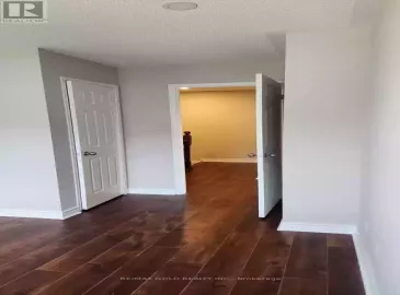 60 Fairwood Circle, Brampton, Ontario L7T2B6, 4 Bedrooms Bedrooms, ,3 BathroomsBathrooms,Single Family,For Sale,Fairwood,W7207486 60 Fairwood Circle, Brampton, Ontario L7T2B6, 4 Bedrooms Bedrooms, ,3 BathroomsBathrooms,Single Family,For Sale,Fairwood,W7207486