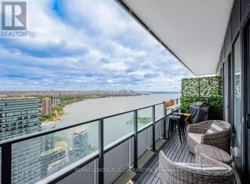 30 Shore Breeze Drive, Toronto, Ontario M8V0J1, 2 Bedrooms Bedrooms, ,1 BathroomBathrooms,Single Family,For Sale,Shore Breeze,W7207750