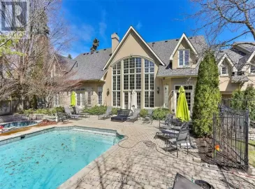 17 Bayview Ridge, Toronto, ON M2L1E3, 8 Bedrooms Bedrooms, ,7 BathroomsBathrooms,Single Family,For Sale,Bayview Ridge,C7208806 17 Bayview Ridge, Toronto, ON M2L1E3, 8 Bedrooms Bedrooms, ,7 BathroomsBathrooms,Single Family,For Sale,Bayview Ridge,C7208806