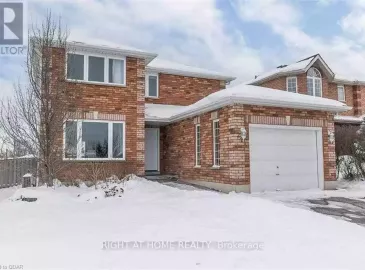 227 Livingstone Street, Barrie, Ontario L4M6N6, 1 Bedroom Bedrooms, ,1 BathroomBathrooms,Single Family,For Lease,Livingstone,S7209966