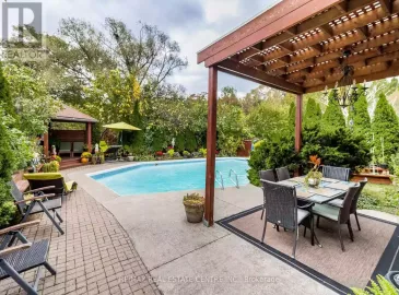 1230 Bloor Street, Mississauga, ON L4Y2P1, 4 Bedrooms Bedrooms, ,4 BathroomsBathrooms,Single Family,For Sale,Bloor,W7282772