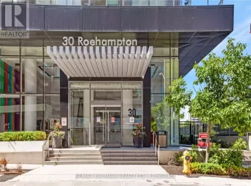 30 Roehampton, Toronto, Ontario M4P1R2, 2 Bedrooms Bedrooms, ,1 BathroomBathrooms,Single Family,For Sale,Roehampton,C7289424
