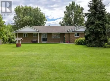 2803 HWY 3, Port Colborne, Ontario L3K5V3, 3 Bedrooms Bedrooms, ,1 BathroomBathrooms,Single Family,For Sale,HWY 3,40512013