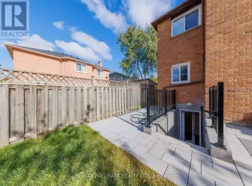 6194 Silken Lauman Way, Mississauga, ON L5V1A3, 3 Bedrooms Bedrooms, ,2 BathroomsBathrooms,Single Family,For Lease,Silken Lauman,W7290504