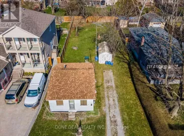 813 Fairview, Pickering, Ontario L1W1M7, 1 Bedroom Bedrooms, ,1 BathroomBathrooms,Single Family,For Sale,Fairview,E7291906