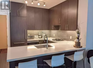 29 Queens Quay, Toronto, Ontario M5E0A4, 2 Bedrooms Bedrooms, ,2 BathroomsBathrooms,Single Family,For Lease,Queens,C7292270