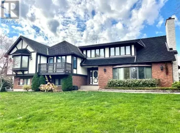 15606 NIAGARA PARKWAY Parkway, Niagara-on-the-Lake, ON L0S1J0, 3 Bedrooms Bedrooms, ,Single Family,For Sale,NIAGARA PARKWAY,40511582