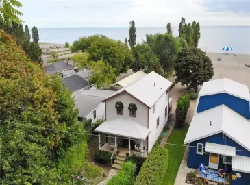 Port Stanley, Ontario N5L1G9, 3 Bedrooms Bedrooms, ,2 BathroomsBathrooms,Single Family,For Sale,H4173786