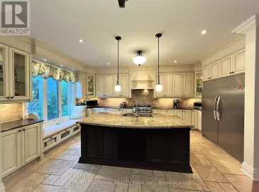 41 Terrace, Toronto, ON M2R1G1, 5 Bedrooms Bedrooms, ,5 BathroomsBathrooms,Single Family,For Sale,Terrace,C6811364