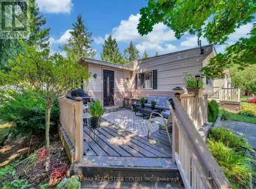 580 Beaver Creek Road, Waterloo, Ontario N2J3Z4, 1 Bedroom Bedrooms, ,1 BathroomBathrooms,Single Family,For Sale,Beaver Creek,X6811952