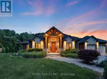 1559 York Road, Niagara-on-the-Lake, Ontario L0S1J0, 4 Bedrooms Bedrooms, ,3 BathroomsBathrooms,Single Family,For Sale,York,X6813284 1559 York Road, Niagara-on-the-Lake, Ontario L0S1J0, 4 Bedrooms Bedrooms, ,3 BathroomsBathrooms,Single Family,For Sale,York,X6813284
