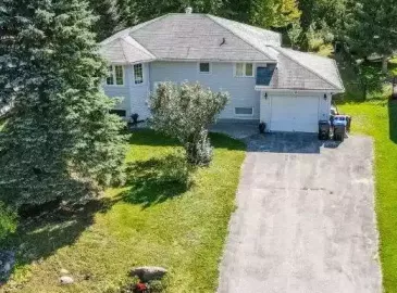 129 Osborne Street, Tay, Ontario L0K2A0, 5 Bedrooms Bedrooms, ,2 BathroomsBathrooms,Single Family,For Sale,Osborne,S7022772 129 Osborne Street, Tay, Ontario L0K2A0, 5 Bedrooms Bedrooms, ,2 BathroomsBathrooms,Single Family,For Sale,Osborne,S7022772