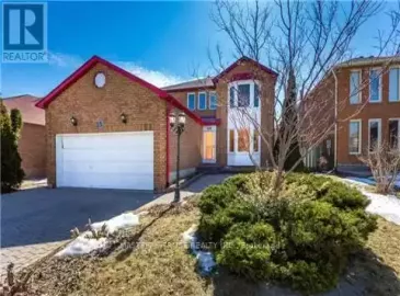 35 Durant Crescent, Markham, Ontario L3S3A3, 3 Bedrooms Bedrooms, ,2 BathroomsBathrooms,Single Family,For Lease,Durant,N7024294