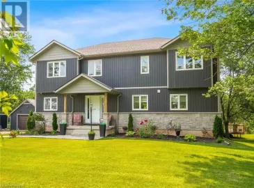 721 LYONS CREEK Road, Welland, ON L3B5N4, 5 Bedrooms Bedrooms, ,3 BathroomsBathrooms,Single Family,For Sale,LYONS CREEK,40489505