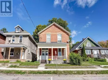 56 Nottawasaga Street, Orillia, Ontario L3V3J4, 4 Bedrooms Bedrooms, ,3 BathroomsBathrooms,Multi-family,For Sale,Nottawasaga,S7025600 56 Nottawasaga Street, Orillia, Ontario L3V3J4, 4 Bedrooms Bedrooms, ,3 BathroomsBathrooms,Multi-family,For Sale,Nottawasaga,S7025600