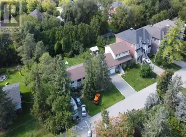 82 Fergus, Richmond Hill, Ontario L4E3C1, 3 Bedrooms Bedrooms, ,2 BathroomsBathrooms,Single Family,For Sale,Fergus,N7025834 82 Fergus, Richmond Hill, Ontario L4E3C1, 3 Bedrooms Bedrooms, ,2 BathroomsBathrooms,Single Family,For Sale,Fergus,N7025834