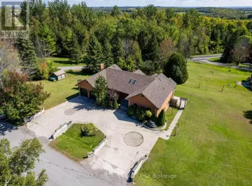 477 John Street, Smith-Ennismore-Lakefield, Ontario K9J6X4, 3 Bedrooms Bedrooms, ,3 BathroomsBathrooms,Single Family,For Sale,John,X7049508