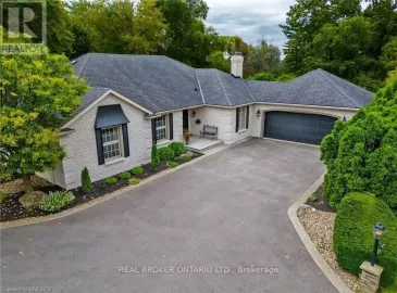 360 North Shore Boulevard, Burlington, ON L7T1W9, 6 Bedrooms Bedrooms, ,3 BathroomsBathrooms,Single Family,For Sale,North Shore,W7202784