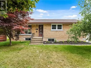 92 MARGERY Avenue, St. Catharines, ON L2R6K1, 1 Bedroom Bedrooms, ,1 BathroomBathrooms,Single Family,For Lease,MARGERY,40498068 92 MARGERY Avenue, St. Catharines, ON L2R6K1, 1 Bedroom Bedrooms, ,1 BathroomBathrooms,Single Family,For Lease,MARGERY,40498068