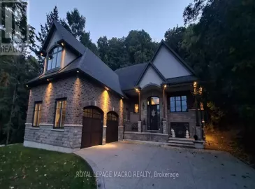 267 Main Street, Grimsby, Ontario L3M1S5, 5 Bedrooms Bedrooms, ,4 BathroomsBathrooms,Single Family,For Sale,Main,X7211642