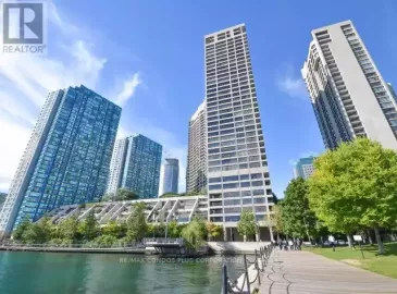 65 Harbour Square, Toronto, ON M5J2L4, 3 Bedrooms Bedrooms, ,3 BathroomsBathrooms,Single Family,For Lease,Harbour,C7212758