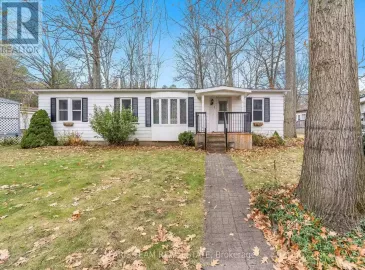 3 Murray Drive, Wasaga Beach, ON L9Z1K3, 3 Bedrooms Bedrooms, ,2 BathroomsBathrooms,Single Family,For Sale,Murray,S7292500