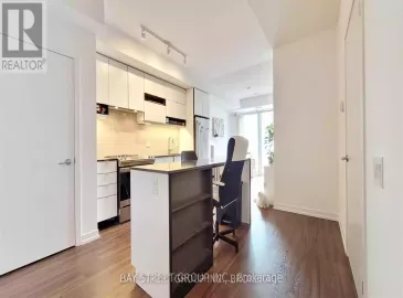 4065 Confederation Parkway, Mississauga, Ontario L5B0L4, 2 Bedrooms Bedrooms, ,1 BathroomBathrooms,Single Family,For Sale,Confederation,W7292560
