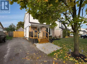 8 Bronte Crescent, Barrie, ON L4N5B7, 4 Bedrooms Bedrooms, ,2 BathroomsBathrooms,Single Family,For Sale,Bronte,S7292878