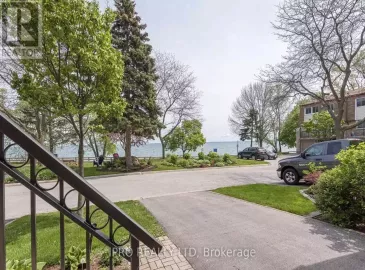 2110 Marine Drive, Oakville, ON L6L1B7, 3 Bedrooms Bedrooms, ,4 BathroomsBathrooms,Single Family,For Sale,Marine,W7017318