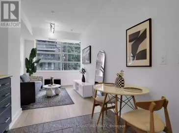 601 Kingston Road, Toronto, Ontario M4E3Y2, 1 Bedroom Bedrooms, ,1 BathroomBathrooms,Single Family,For Sale,Kingston,E7041696