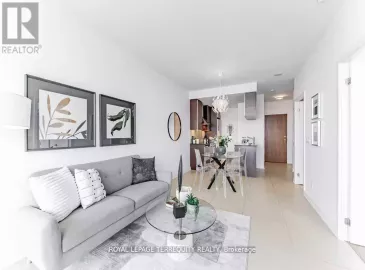 1 Market Street, Toronto, Ontario M5E0A2, 2 Bedrooms Bedrooms, ,1 BathroomBathrooms,Single Family,For Sale,Market,C7215248