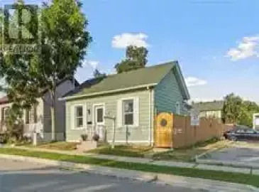 175 Prince Street, Oshawa, ON L1G4E5, 4 Bedrooms Bedrooms, ,3 BathroomsBathrooms,Single Family,For Sale,Prince,E7216106 175 Prince Street, Oshawa, ON L1G4E5, 4 Bedrooms Bedrooms, ,3 BathroomsBathrooms,Single Family,For Sale,Prince,E7216106