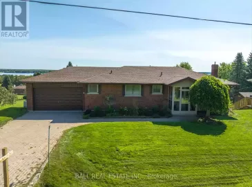 363 Country Club Circle, Kawartha Lakes, ON K0M1A0, 4 Bedrooms Bedrooms, ,3 BathroomsBathrooms,Single Family,For Sale,Country Club,X6784454 363 Country Club Circle, Kawartha Lakes, ON K0M1A0, 4 Bedrooms Bedrooms, ,3 BathroomsBathrooms,Single Family,For Sale,Country Club,X6784454