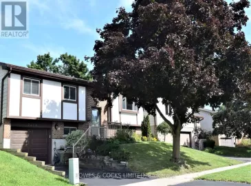 2215 Woodglade Boulevard, Peterborough, Ontario K9K1P2, 4 Bedrooms Bedrooms, ,2 BathroomsBathrooms,Single Family,For Sale,Woodglade,X7241426