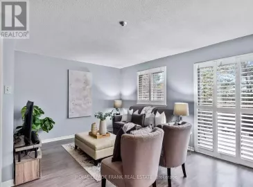 140 Ling Road, Toronto, Ontario M1E4V9, 3 Bedrooms Bedrooms, ,1 BathroomBathrooms,Single Family,For Sale,Ling,E7285936