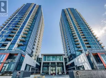 55 Eglinton, Mississauga, ON L5R0E4, 2 Bedrooms Bedrooms, ,2 BathroomsBathrooms,Single Family,For Lease,Eglinton,W7293012