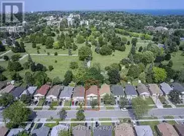 47 Montvale Drive, Toronto, ON M1M3E5, 1 Bedroom Bedrooms, ,1 BathroomBathrooms,Single Family,For Lease,Montvale,E7293106
