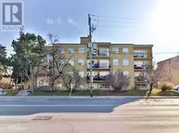 219 Wilson, Toronto, ON M5M3B2, 1 Bedroom Bedrooms, ,1 BathroomBathrooms,Single Family,For Lease,Wilson,C7293100