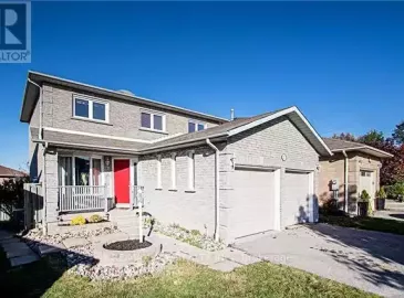 51 Murkar Crescent, Whitby, ON L1N8Y5, 2 Bedrooms Bedrooms, ,1 BathroomBathrooms,Single Family,For Lease,Murkar,E7293314