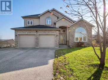 31 Grandview Crescent, Bradford West Gwillimbury, ON L3Z2A5, 6 Bedrooms Bedrooms, ,4 BathroomsBathrooms,Single Family,For Sale,Grandview,N7295170
